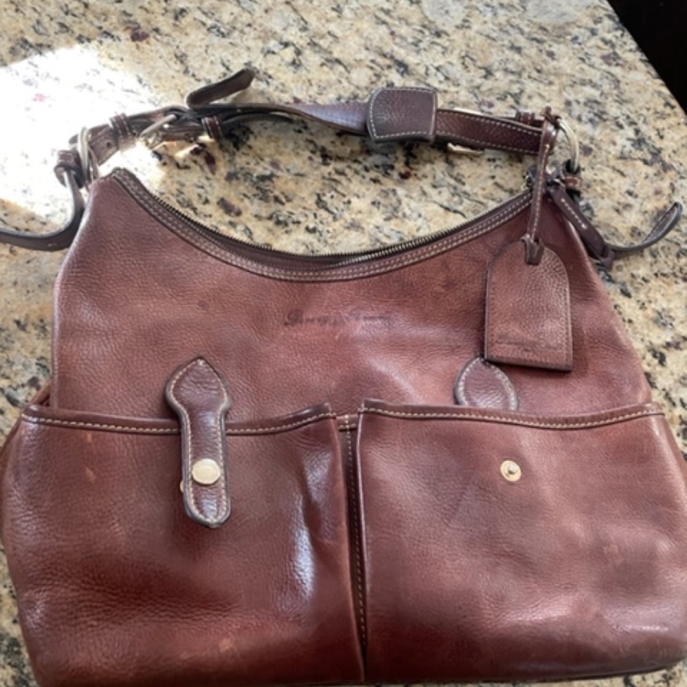 DOONEY & BOURKE LEATHER HANDBAG